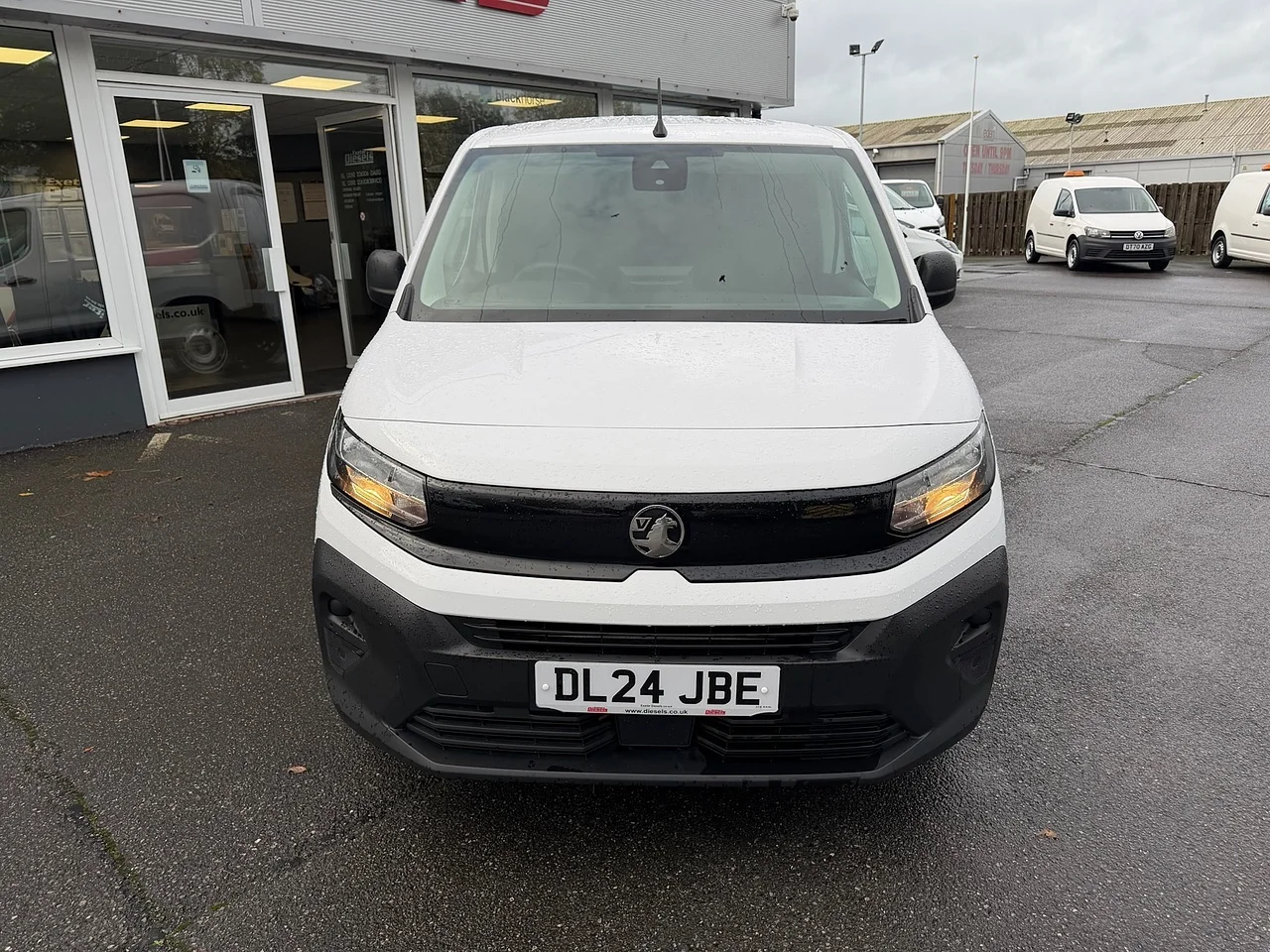 2024 Vauxhall Combo Turbo D 2300 Prime L1 - Thumbnail 3