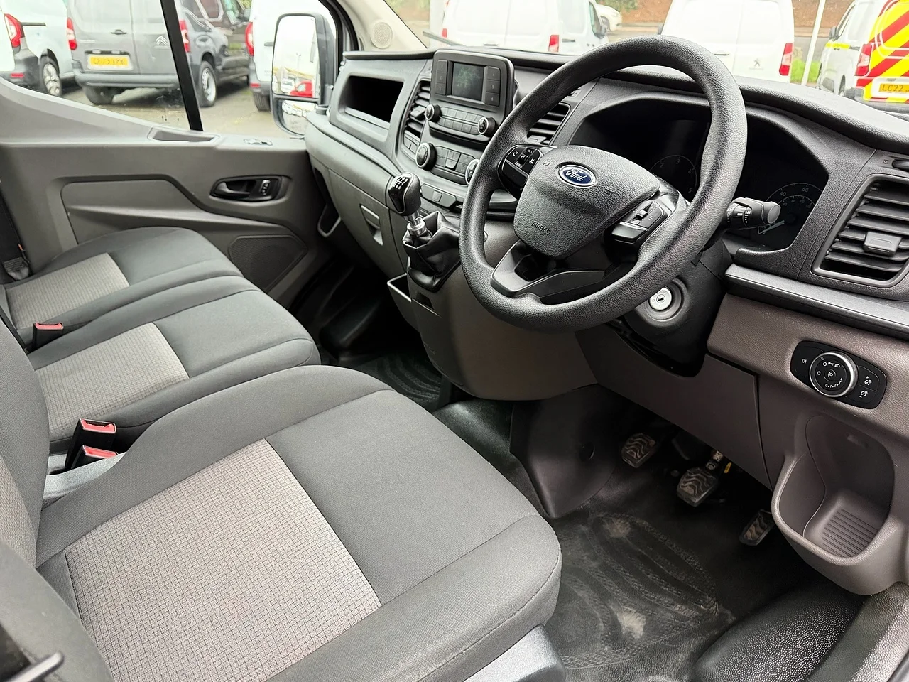2022 Ford Transit 350 EcoBlue Leader L3H2 RWD - Thumbnail 7