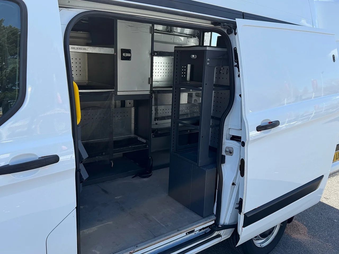 2020 Ford Transit Custom 300 EcoBlue Leader L1H2 - Thumbnail 15