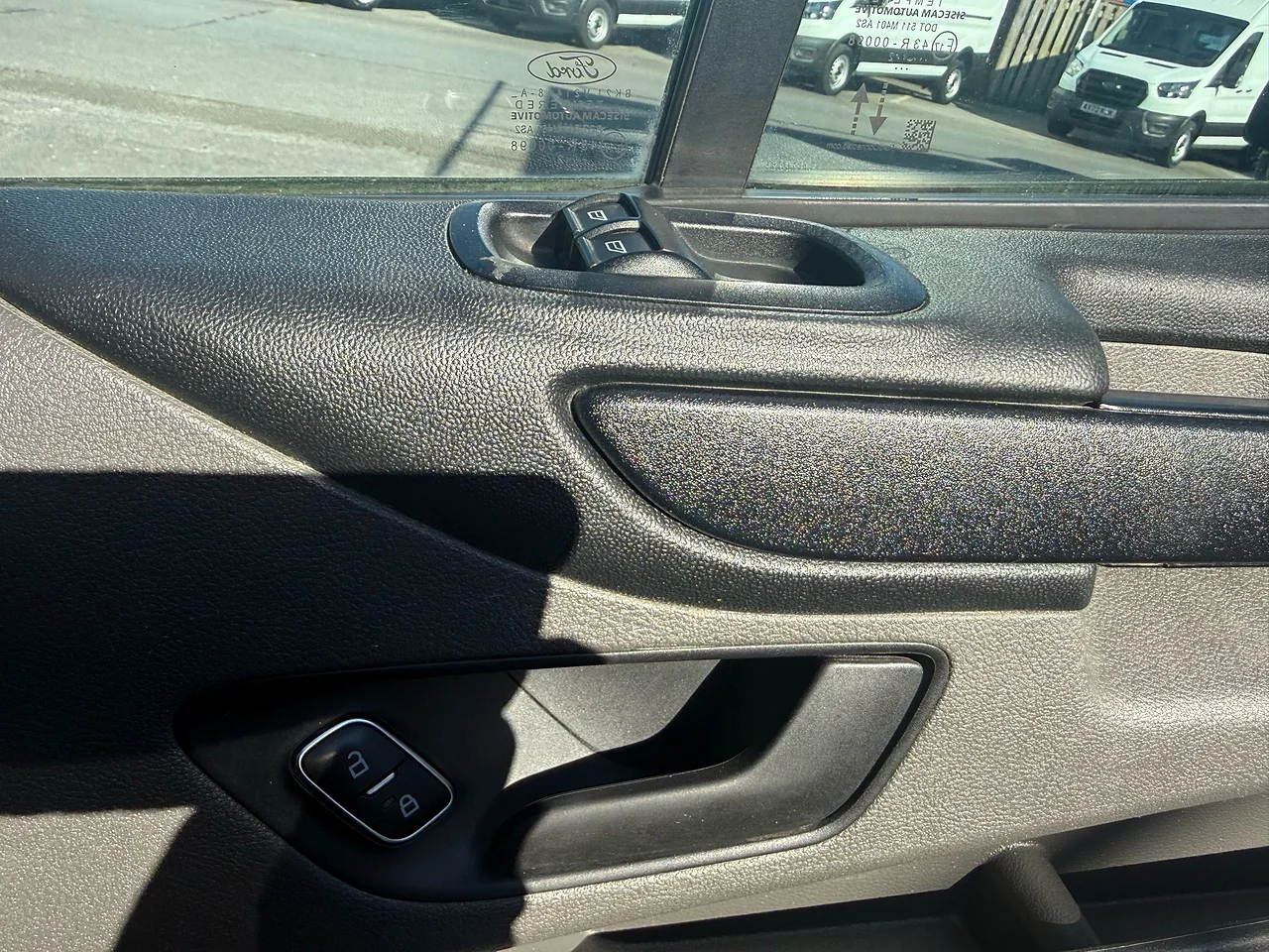 2022 Ford Transit Custom 280 EcoBlue Leader SWB - Thumbnail 9