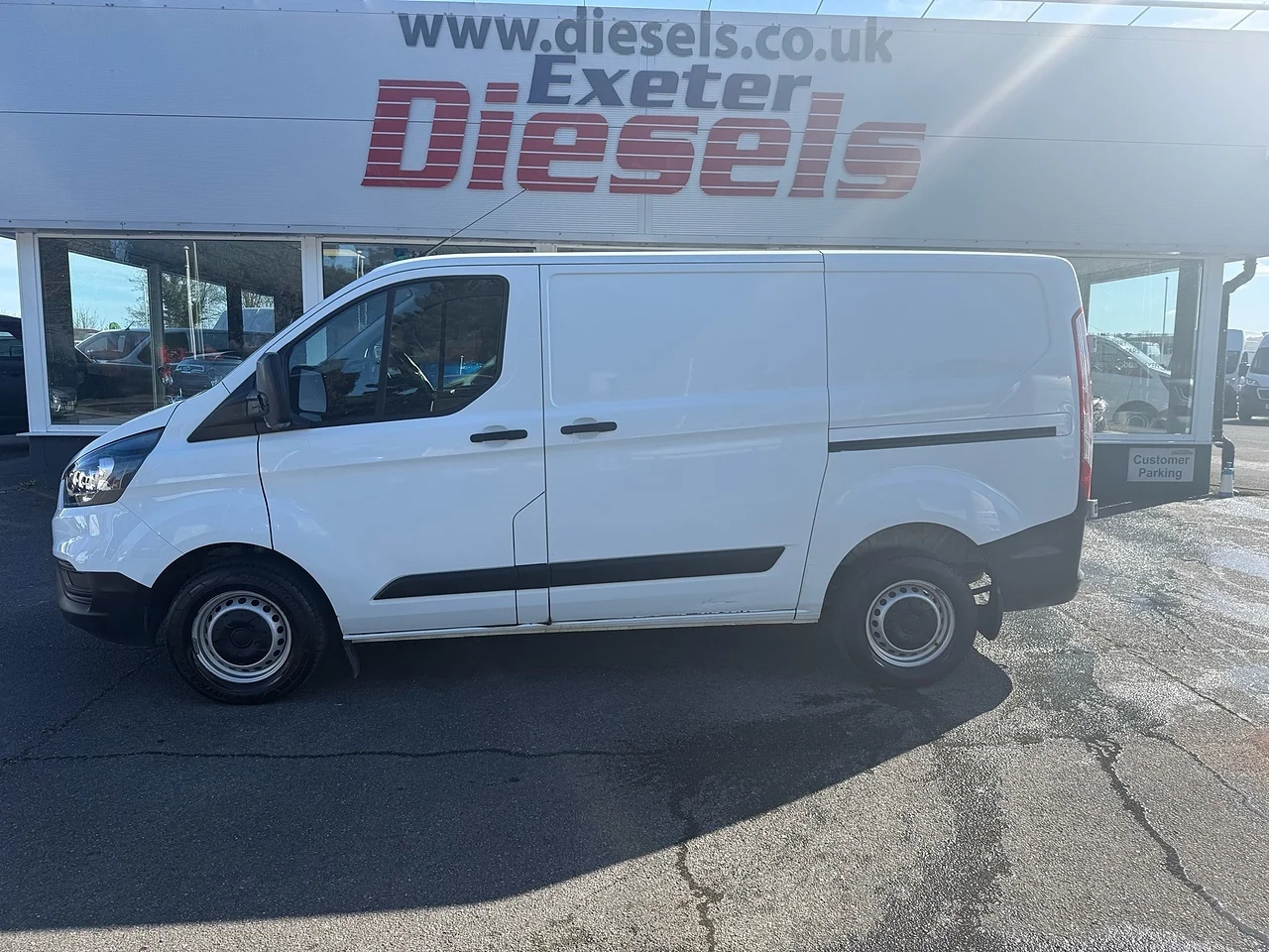 2022 Ford Transit Custom 280 EcoBlue Leader SWB - Thumbnail 11