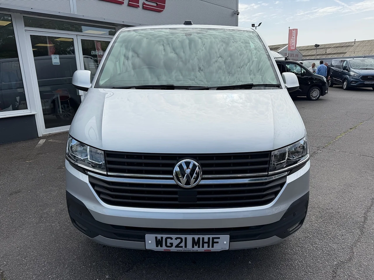 2021 Volkswagen Transporter TDI T28 Highline SWB - Thumbnail 2