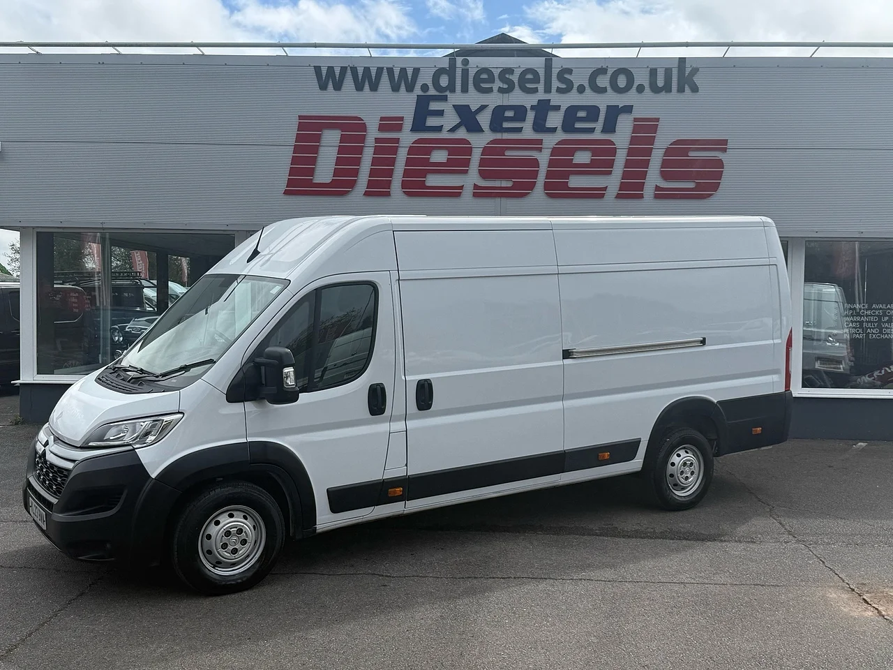 2023 Citroen Relay BlueHDi 35 Enterprise Edition - Image 1