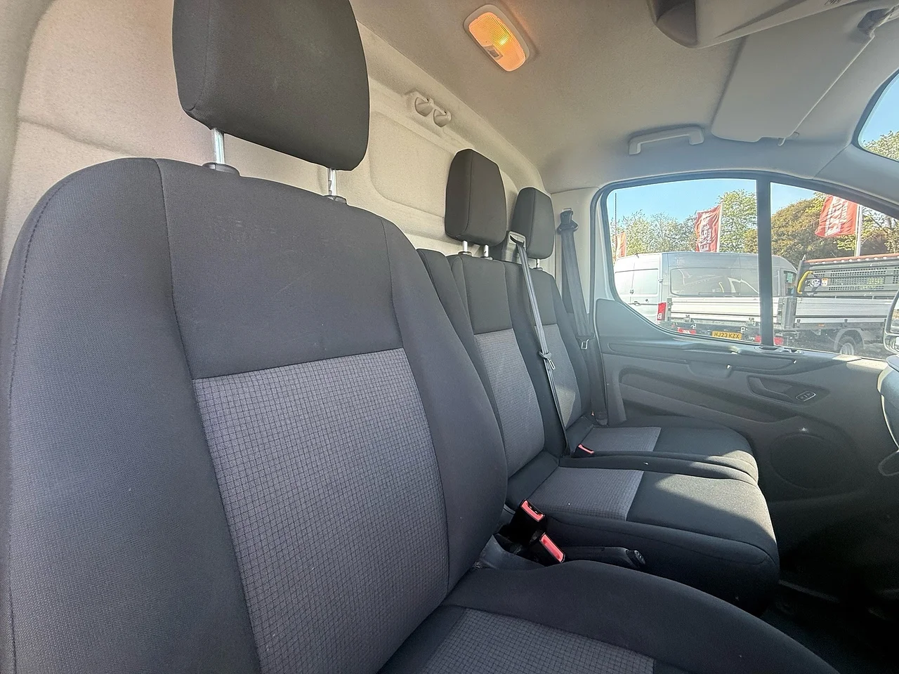 2022 Ford Transit Custom 280 EcoBlue Leader - Thumbnail 7