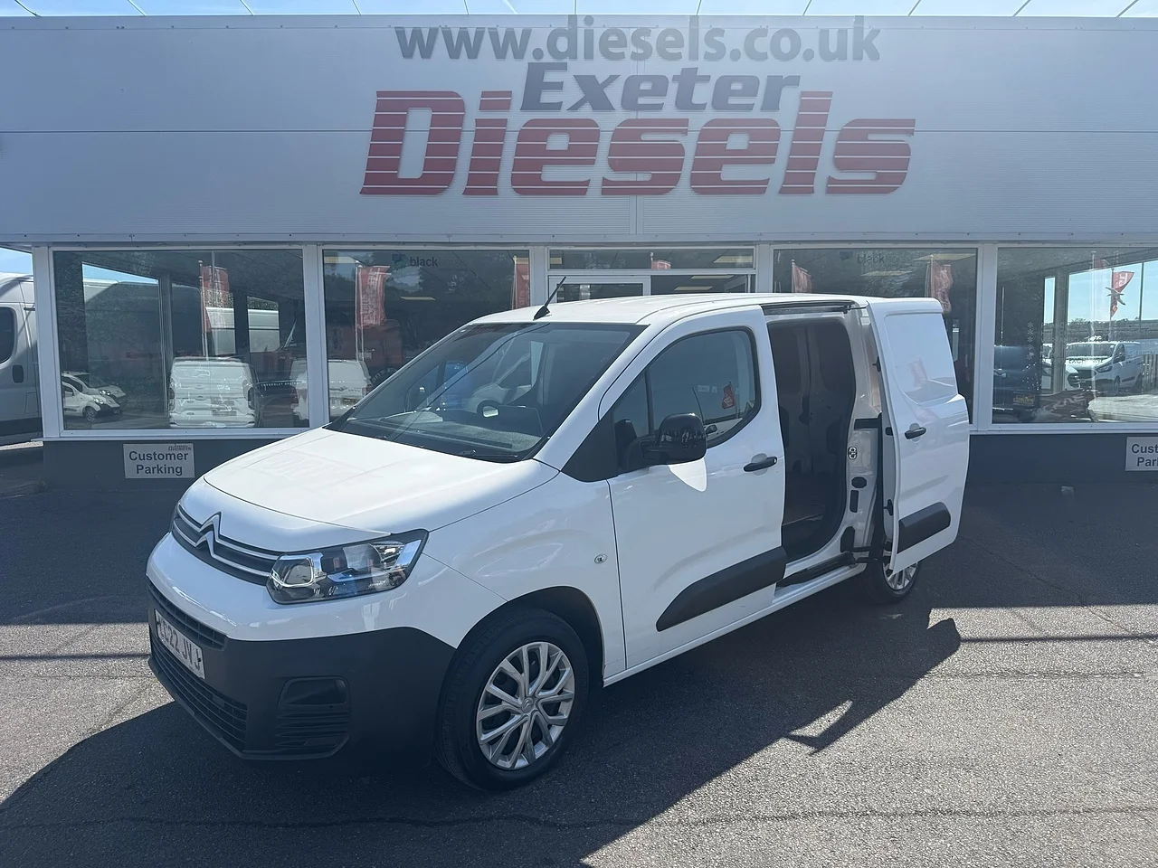 2022 Citroen Berlingo BlueHDi 1000 Enterprise M Pro - Thumbnail 2