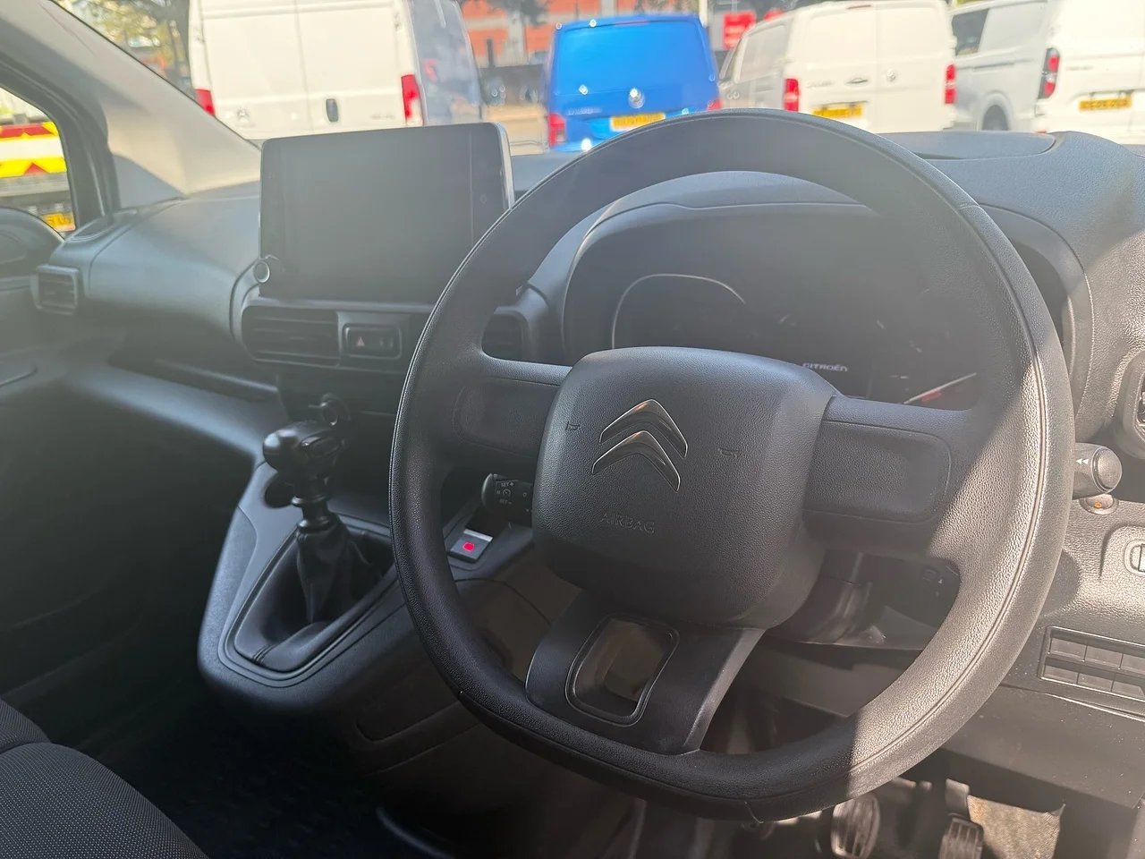 2022 Citroen Berlingo BlueHDi 1000 Enterprise M Pro - Thumbnail 5