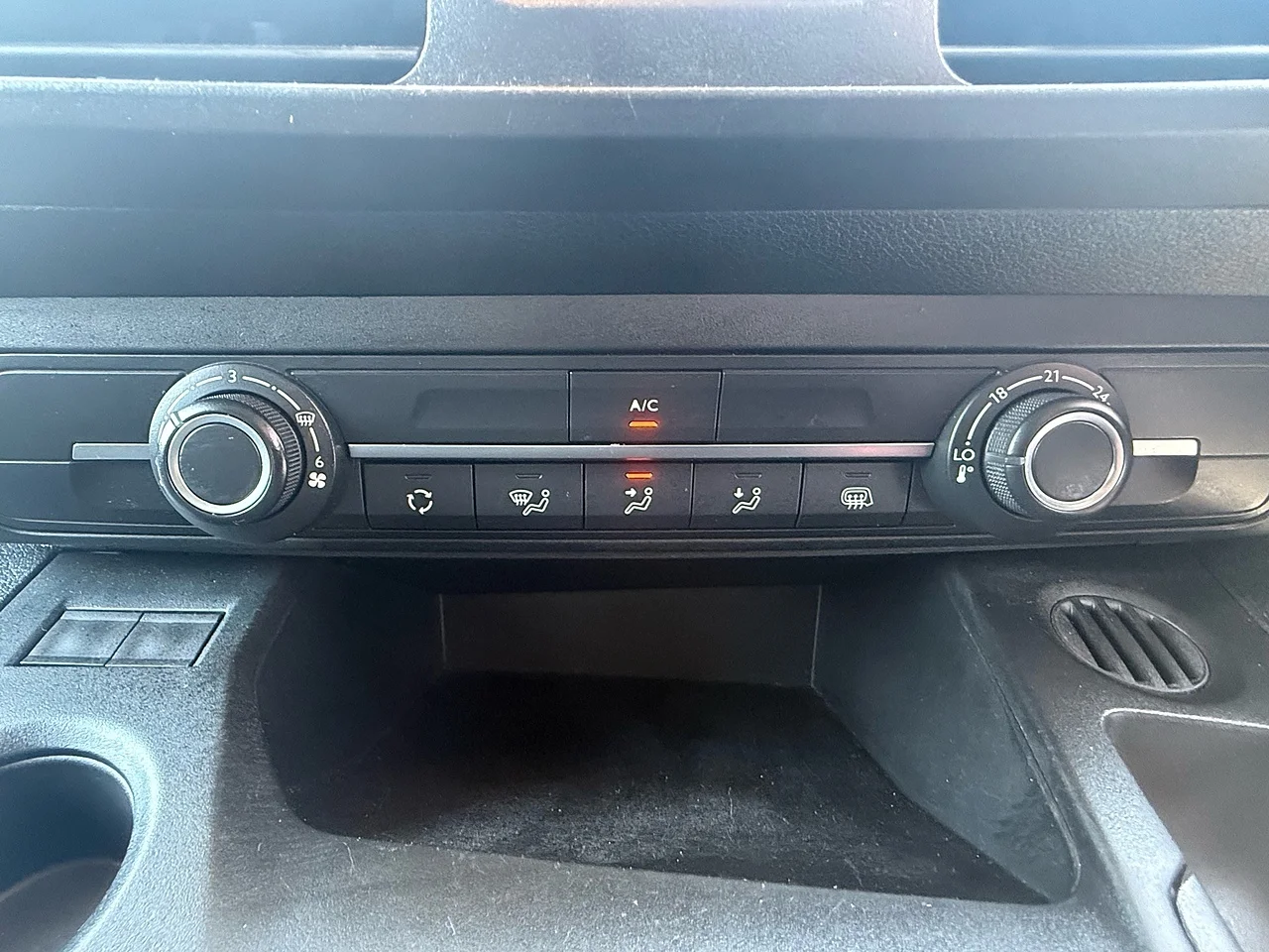 2022 Citroen Berlingo BlueHDi 1000 Enterprise M Pro - Thumbnail 8