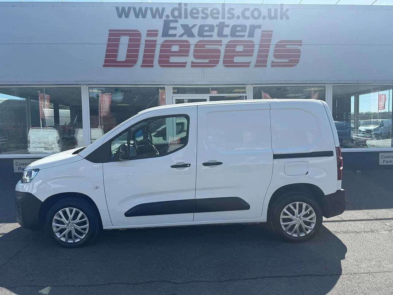 2022 Citroen Berlingo BlueHDi 1000 Enterprise M Pro - Thumbnail 11