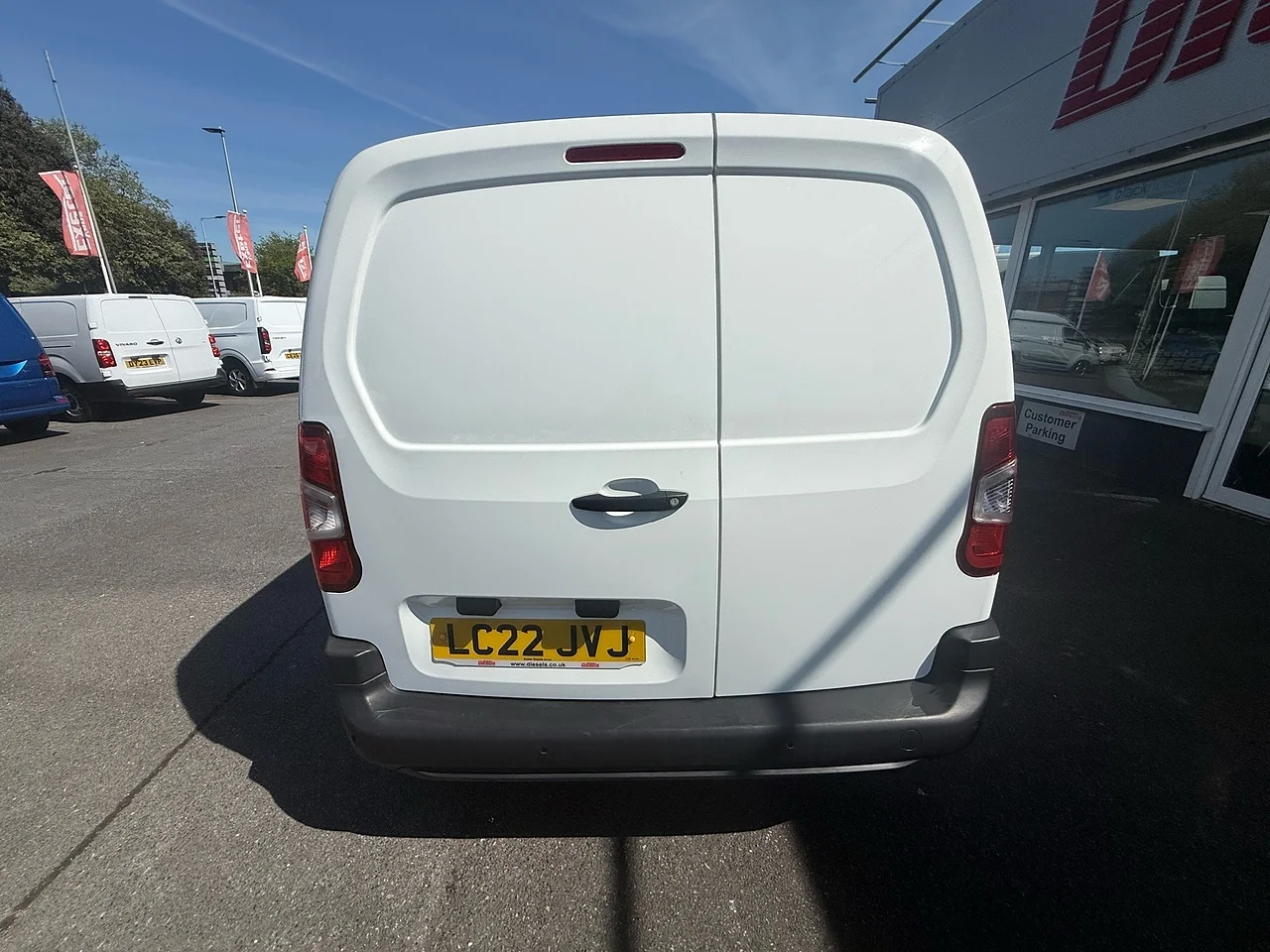 2022 Citroen Berlingo BlueHDi 1000 Enterprise M Pro - Thumbnail 13