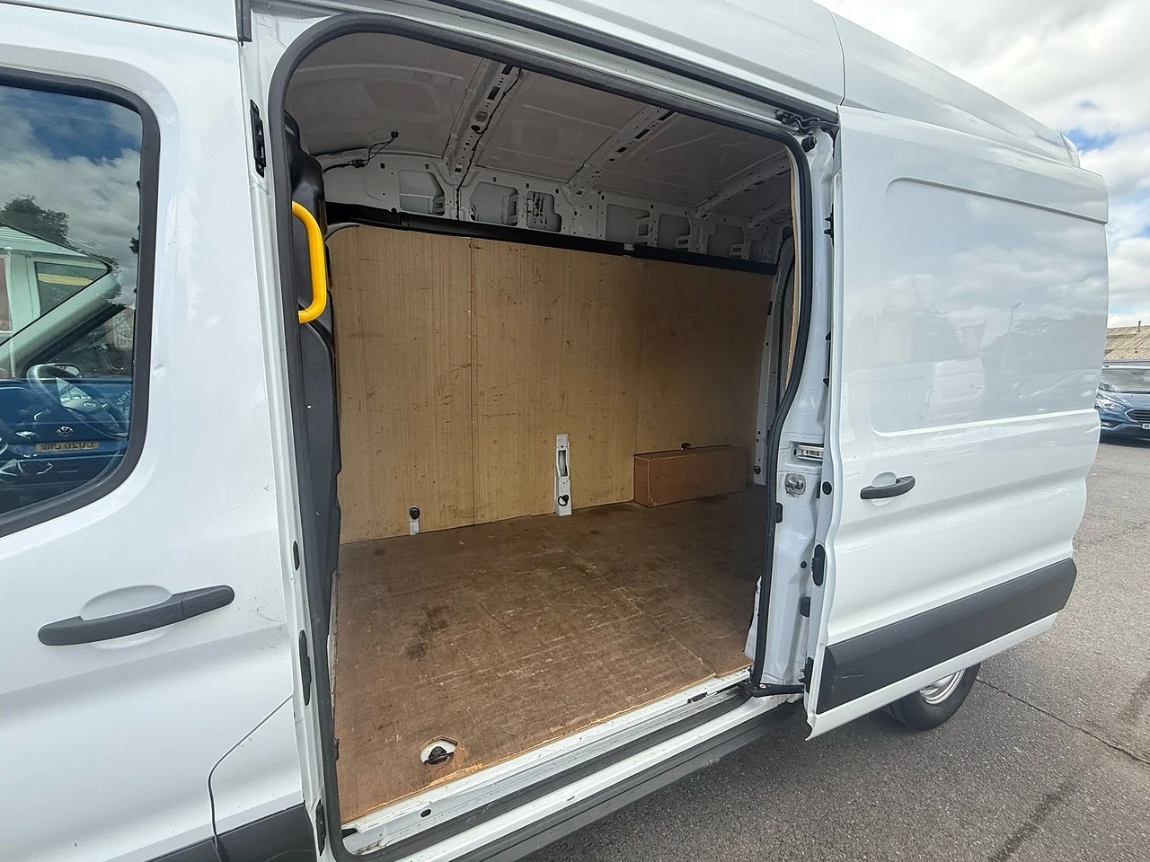 2024 Ford Transit 350 EcoBlue Leader - Thumbnail 15