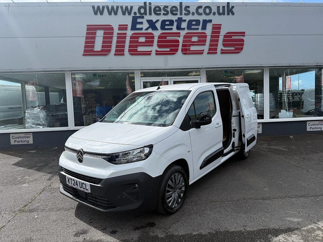 2024 Citroen Berlingo BlueHDi 950 Driver XL - Thumbnail 2