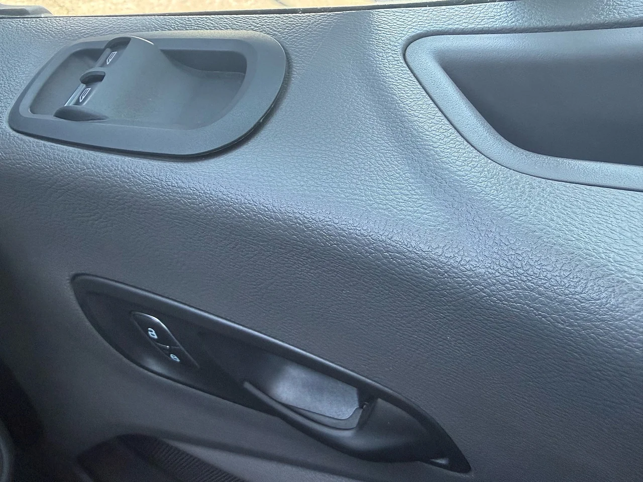 2022 Ford Transit 350 EcoBlue Leader - Thumbnail 12
