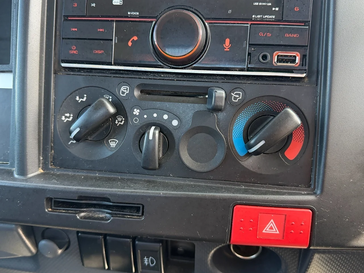 2023 Isuzu Grafter D N35 - Thumbnail 11