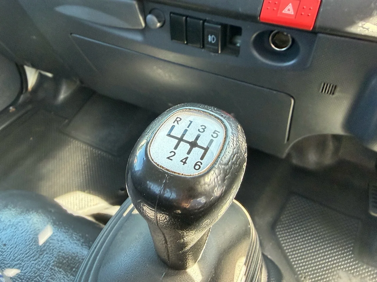 2023 Isuzu Grafter D N35 - Thumbnail 12