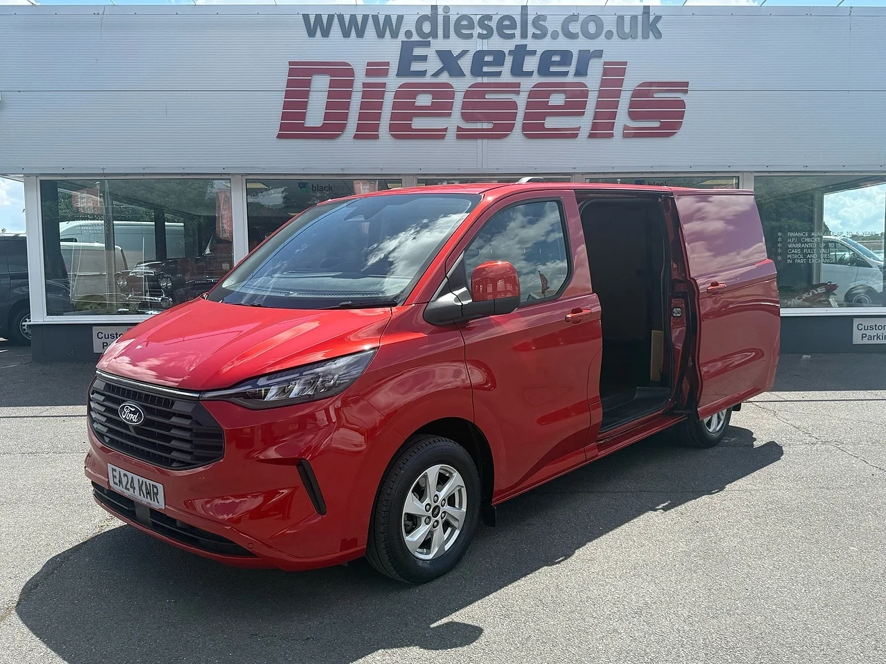 2024 Ford Transit Custom 320 EcoBlue Limited L1H1 - Thumbnail 2