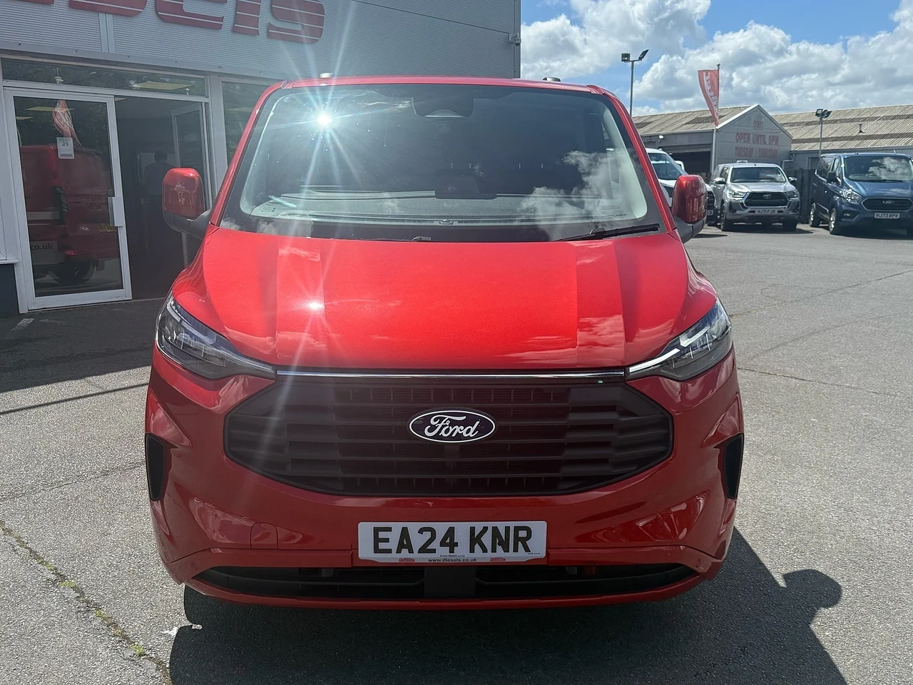2024 Ford Transit Custom 320 EcoBlue Limited L1H1 - Thumbnail 3