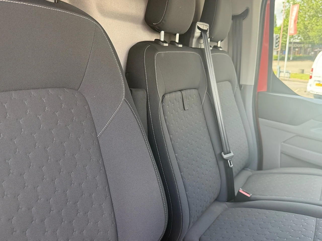 2024 Ford Transit Custom 320 EcoBlue Limited L1H1 - Thumbnail 6