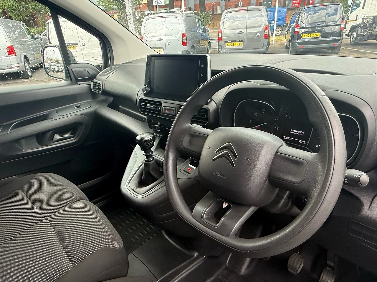 2023 Citroen Berlingo BlueHDi 1000 Enterprise Edition M - Thumbnail 5