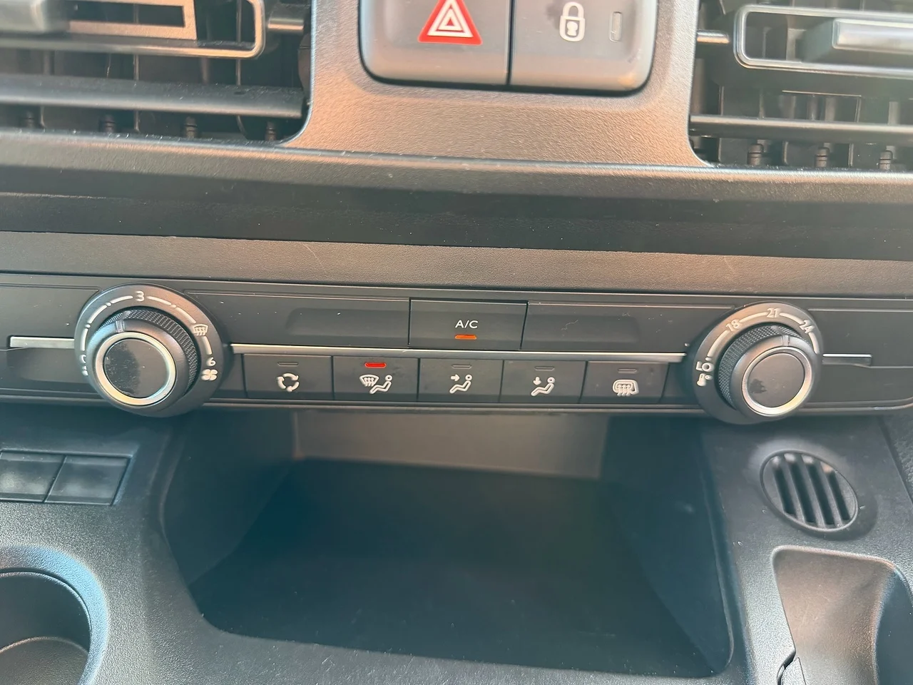 2023 Citroen Berlingo BlueHDi 650 Enterprise Edition M - Thumbnail 15