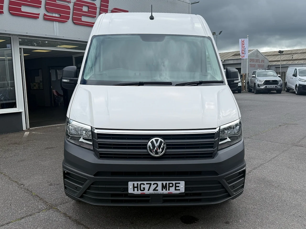 2022 Volkswagen Crafter TDI CR35 Trendline Business L2H2 - Thumbnail 4