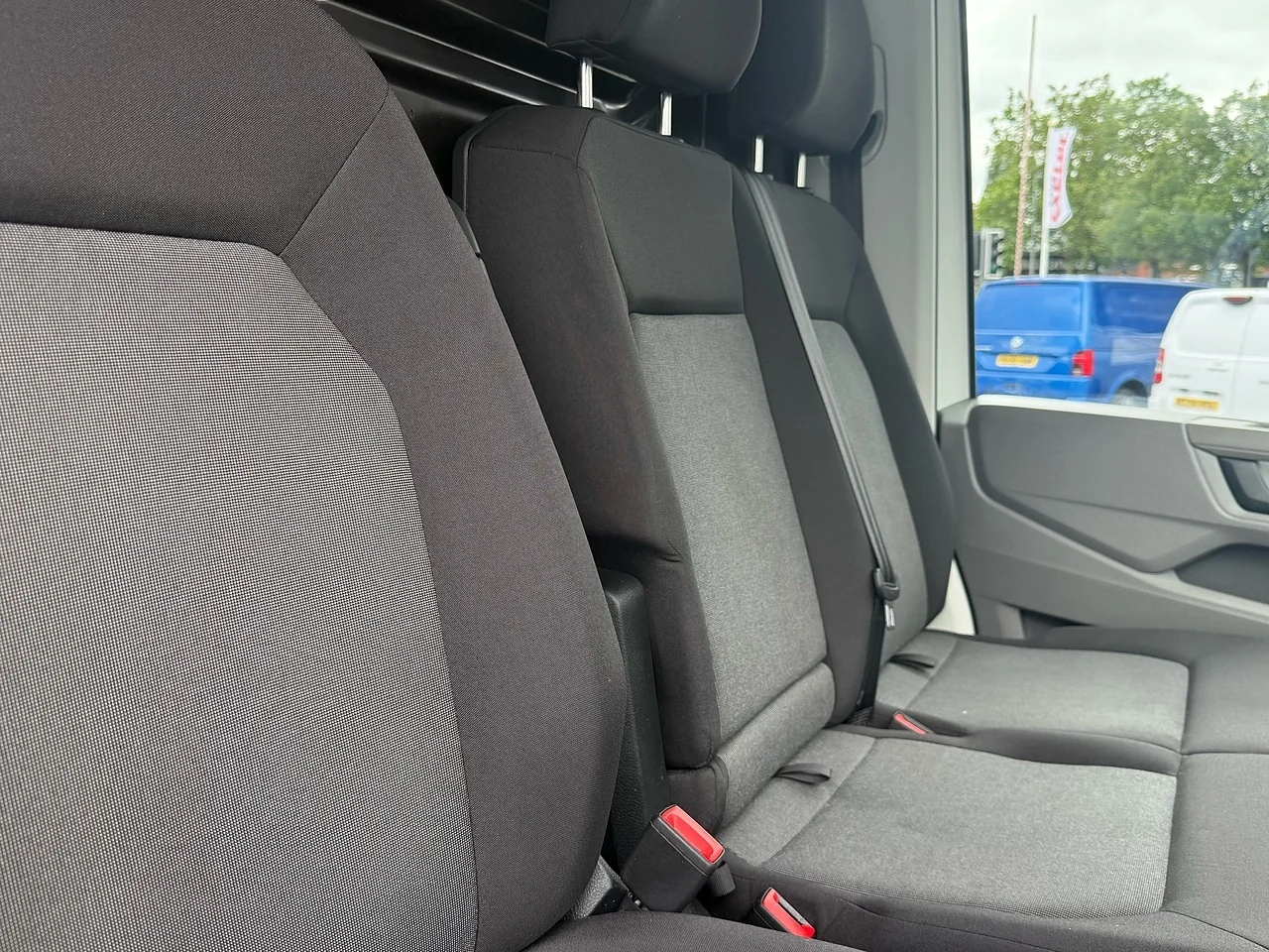 2022 Volkswagen Crafter TDI CR35 Trendline Business L2H2 - Thumbnail 7