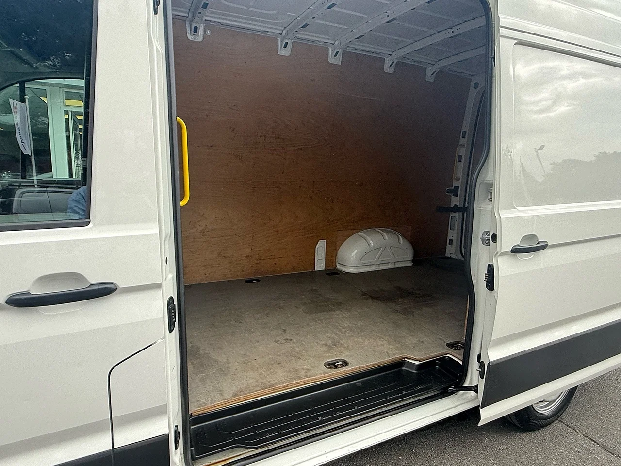 2022 Volkswagen Crafter TDI CR35 Trendline Business L2H2 - Thumbnail 18
