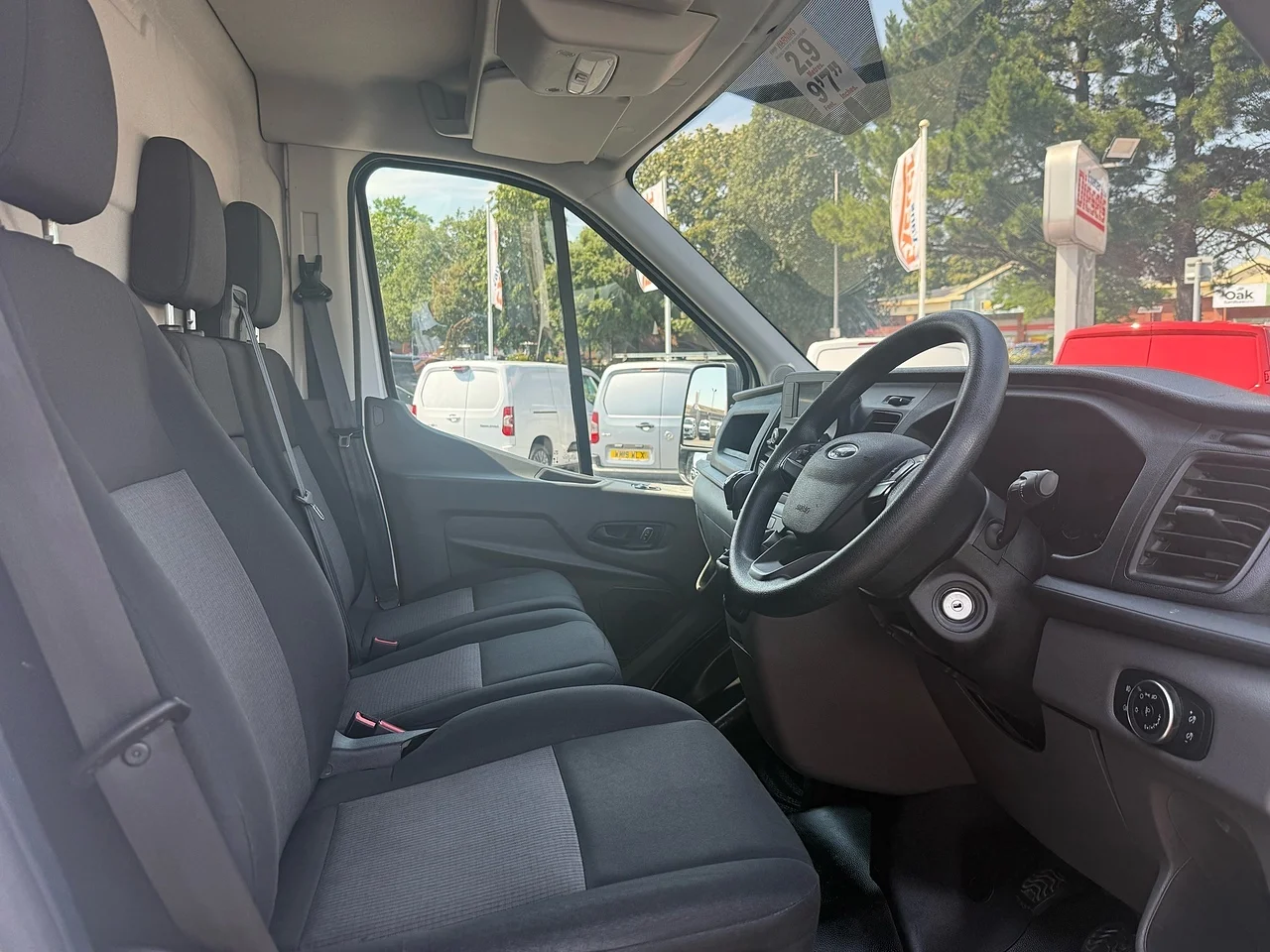 2022 Ford Transit 350 EcoBlue Leader L4H3 - Thumbnail 6