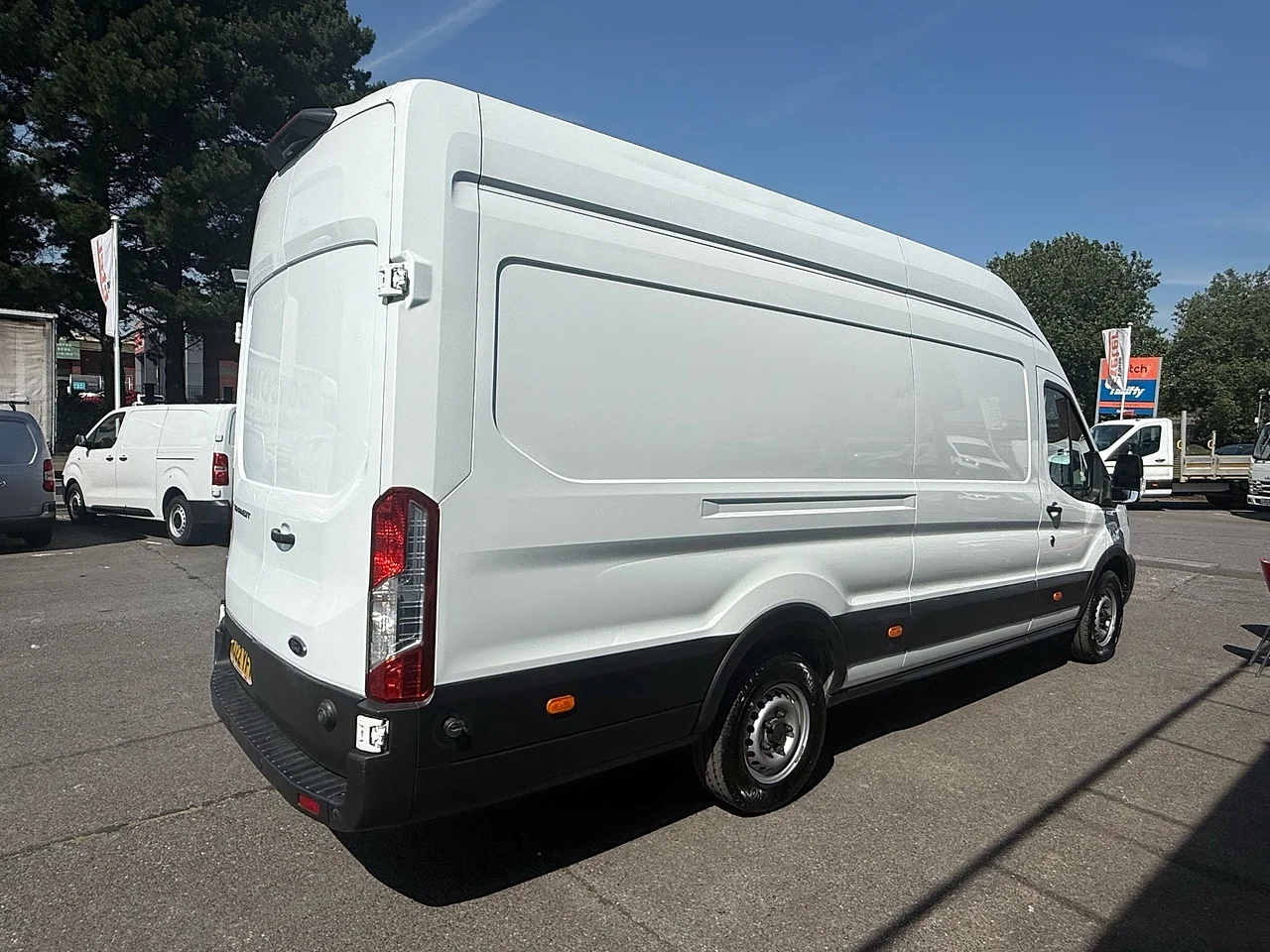 2022 Ford Transit 350 EcoBlue Leader L4H3 - Thumbnail 21