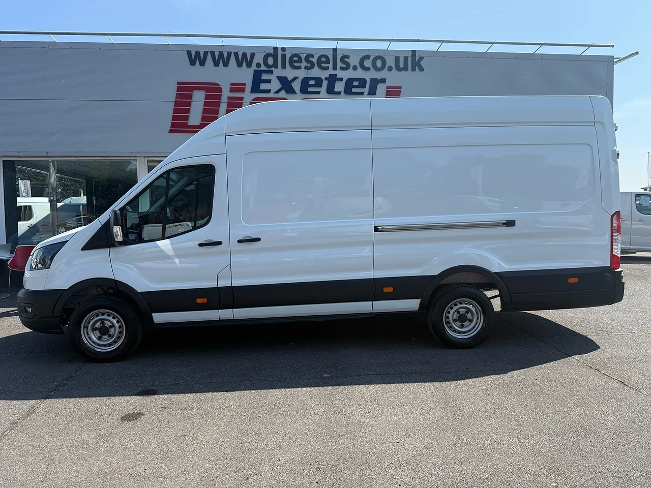 2022 Ford Transit 350 EcoBlue Leader L4H3 - Thumbnail 16