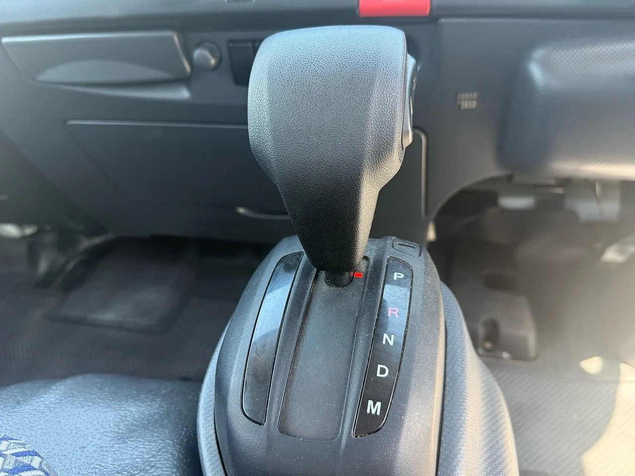 2023 Isuzu Grafter - Thumbnail 6