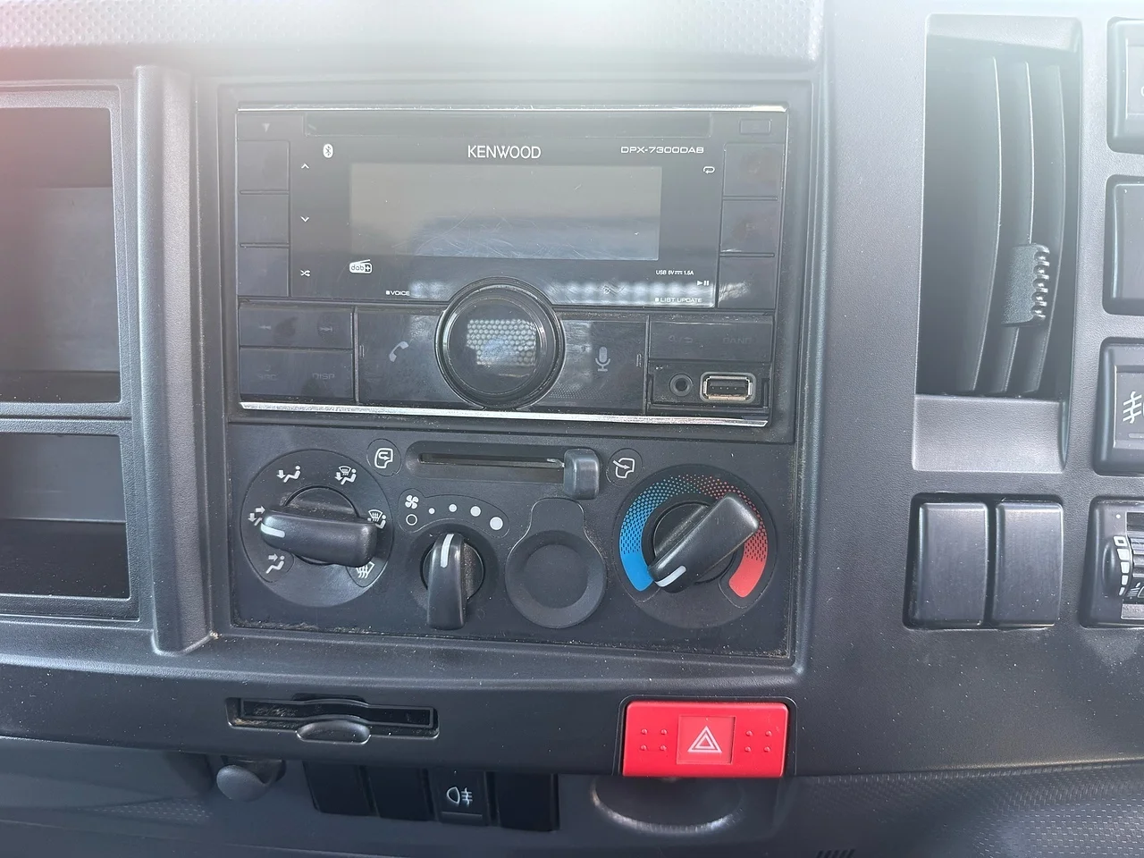 2023 Isuzu Grafter - Thumbnail 7