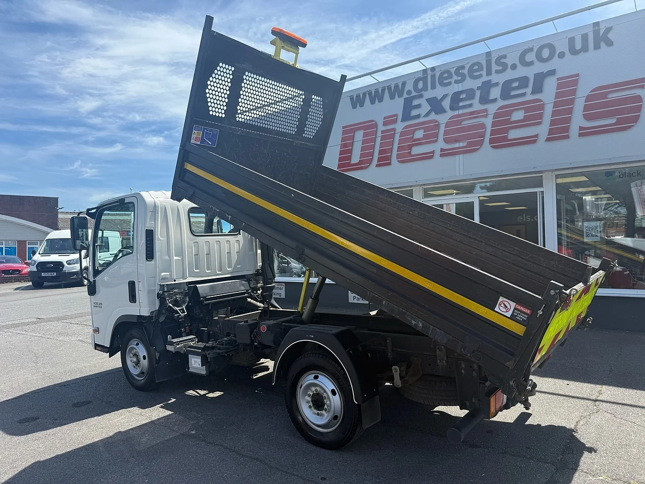 2023 Isuzu Grafter - Thumbnail 16