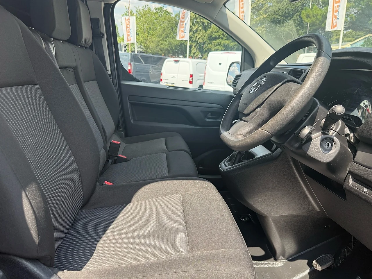 2023 Vauxhall Vivaro Turbo D 3100 Pro L2H1 - Thumbnail 4