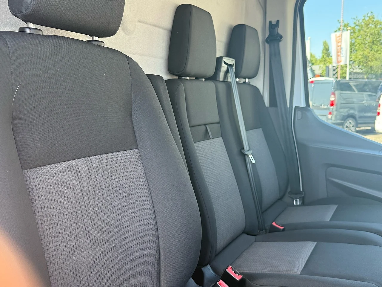 2023 Ford Transit 350 EcoBlue Leader - Thumbnail 6