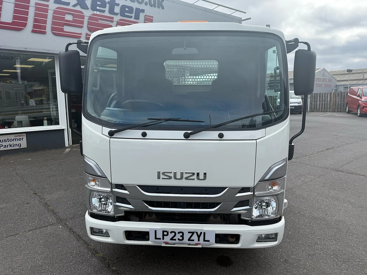 2023 Isuzu Grafter D N35 - Thumbnail 2