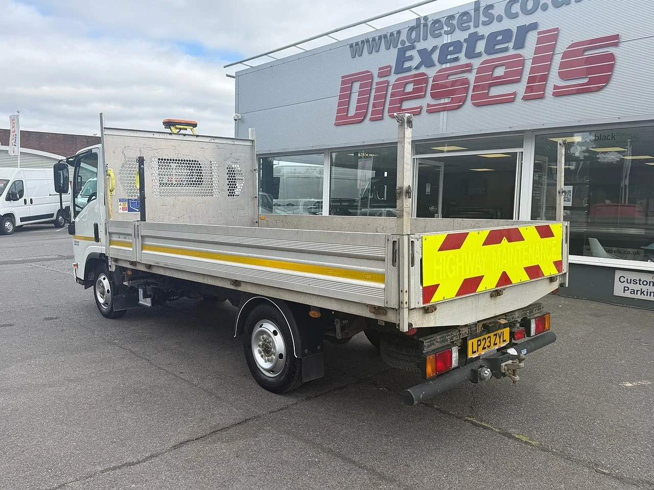 2023 Isuzu Grafter D N35 - Thumbnail 7