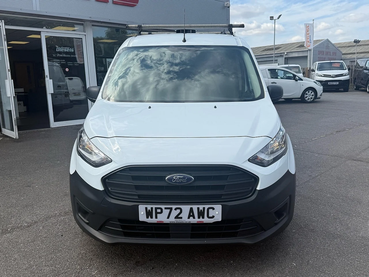 2023 Ford Transit Connect 230 EcoBlue Leader - Thumbnail 2