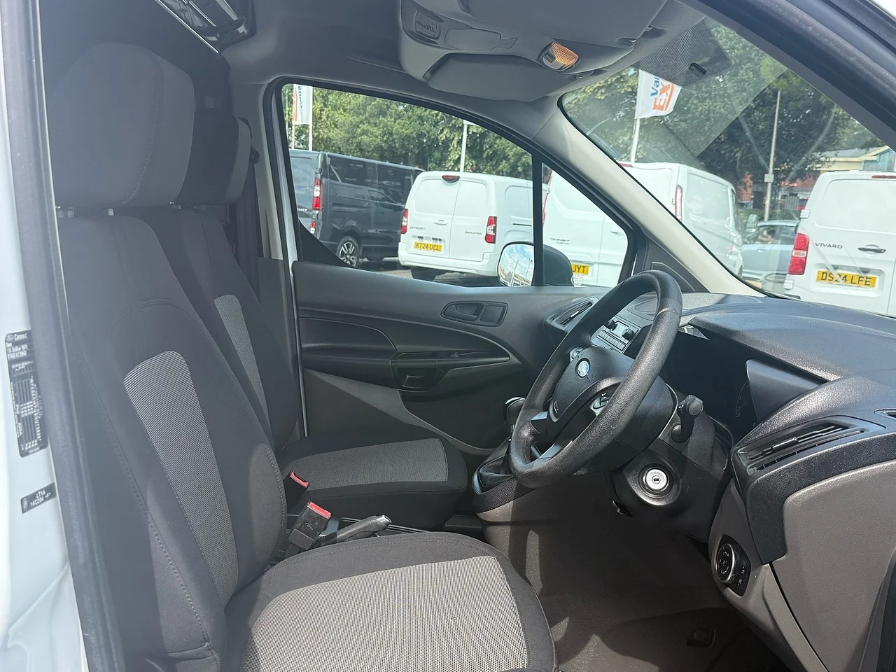 2023 Ford Transit Connect 230 EcoBlue Leader - Thumbnail 3