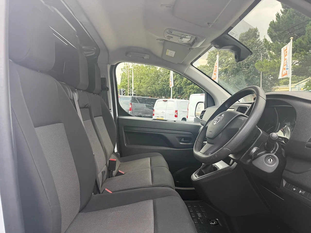 2023 Vauxhall Vivaro Turbo D 2900 Pro L2H1 - Thumbnail 5