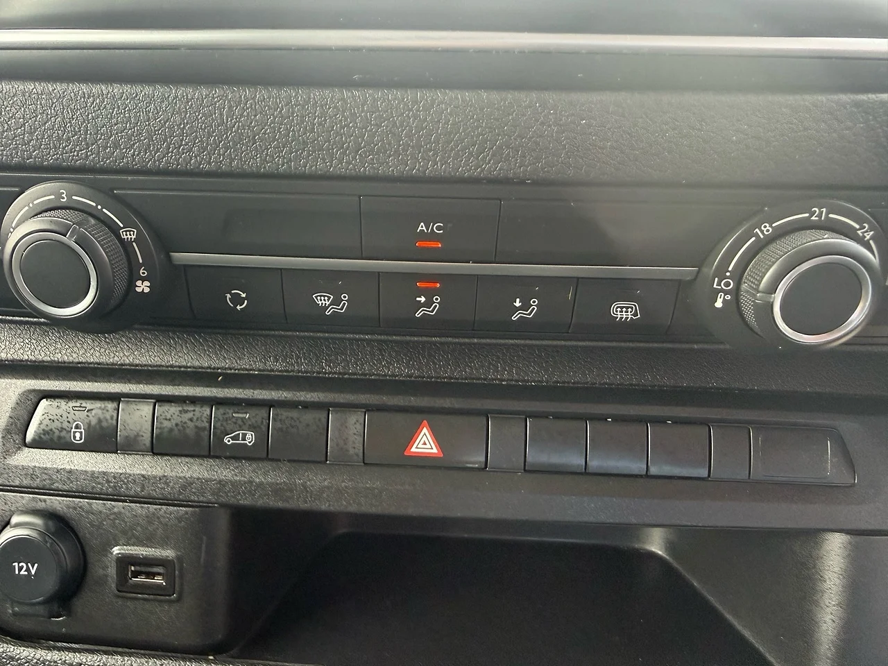 2023 Vauxhall Vivaro Turbo D 2900 Pro L2H1 - Thumbnail 10