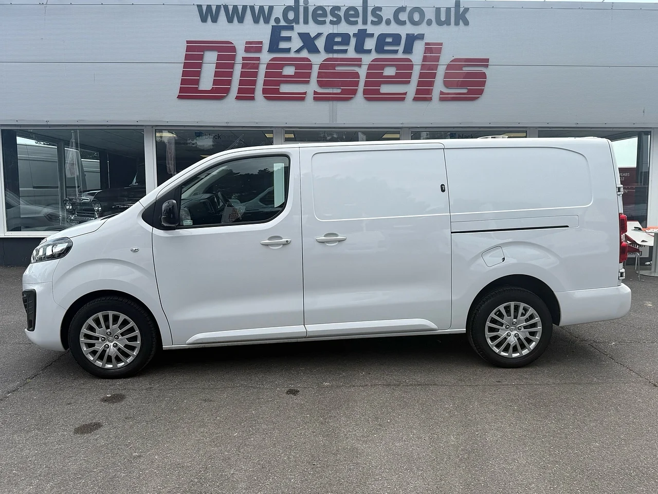2023 Vauxhall Vivaro Turbo D 2900 Pro L2H1 - Thumbnail 13