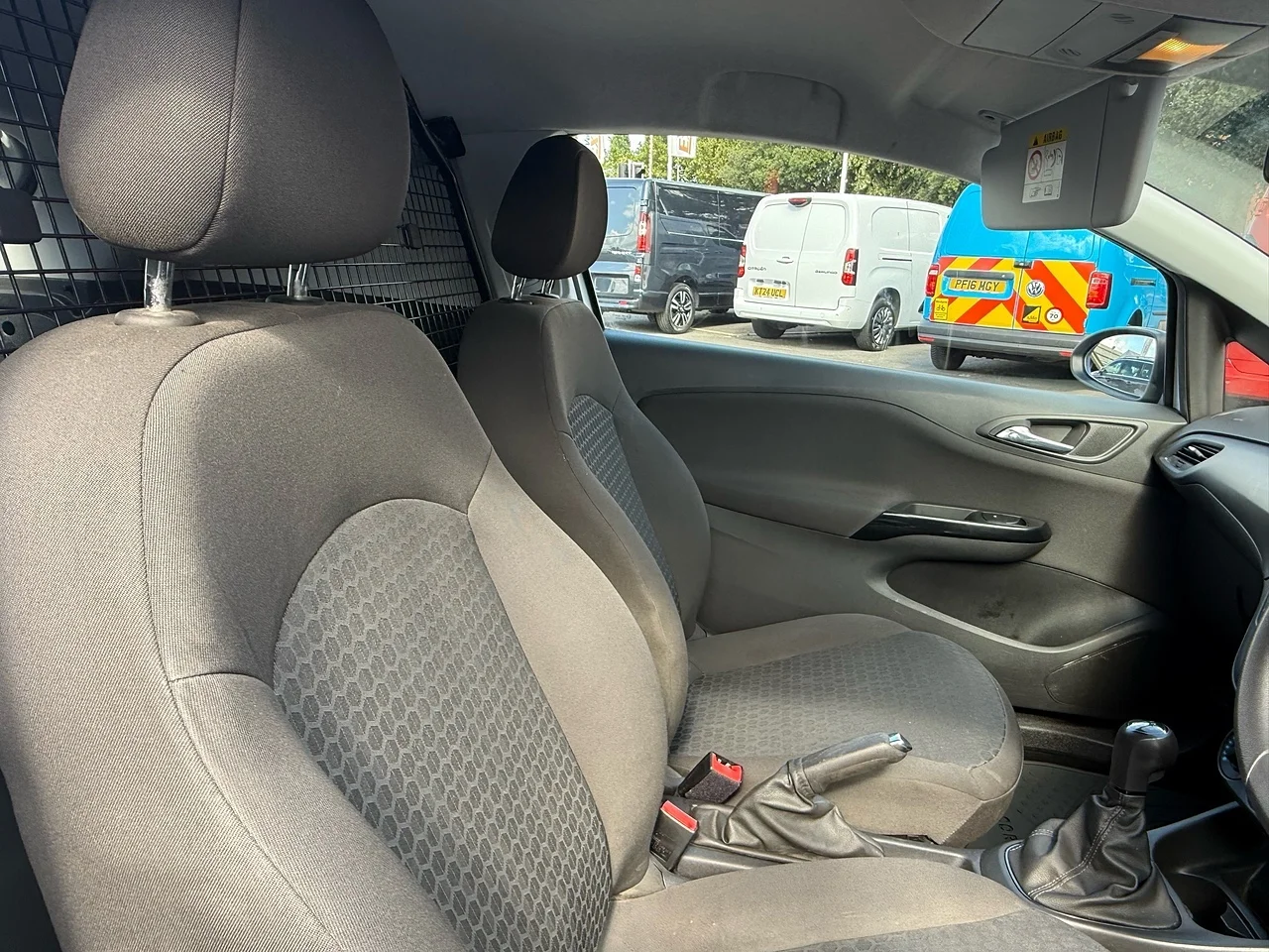 2018 Vauxhall Corsa Van CDTi ecoFLEX - Thumbnail 3