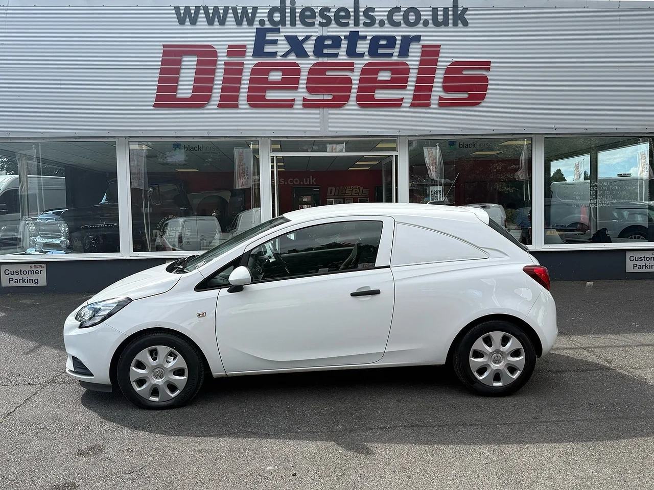 2018 Vauxhall Corsa Van CDTi ecoFLEX - Thumbnail 8
