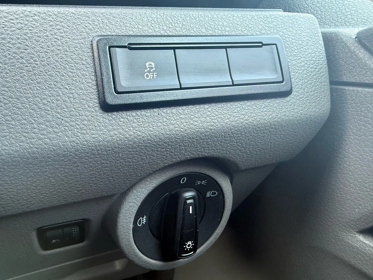2022 Volkswagen Transporter TDI T28 Startline T6.1 SWB - Thumbnail 7