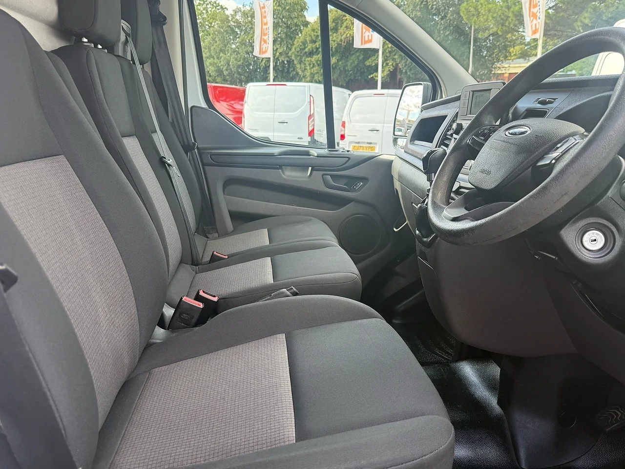 2021 Ford Transit Custom 300 EcoBlue Leader L2H2 - Thumbnail 4