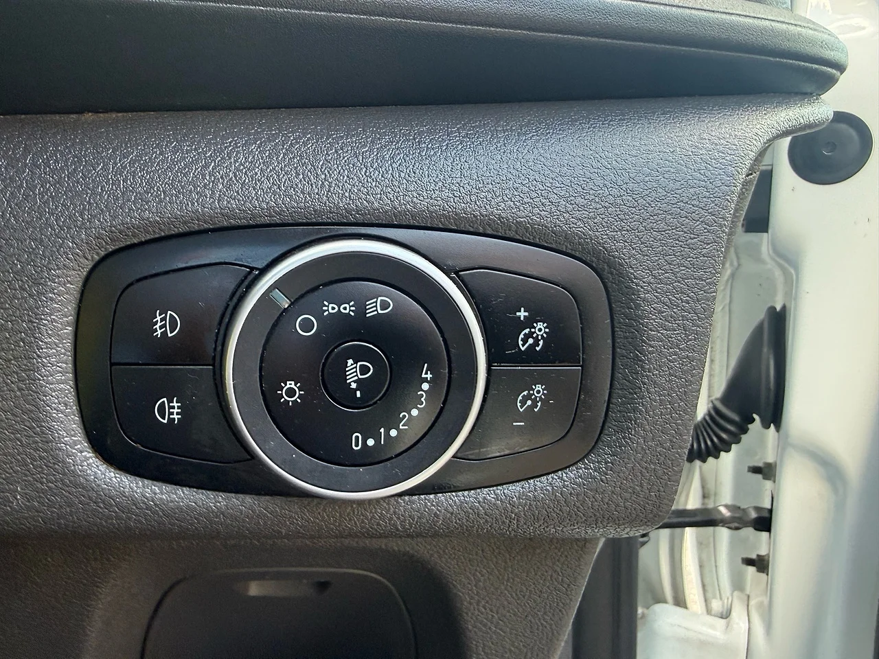 2021 Ford Transit Custom 300 EcoBlue Leader L2H2 - Thumbnail 11