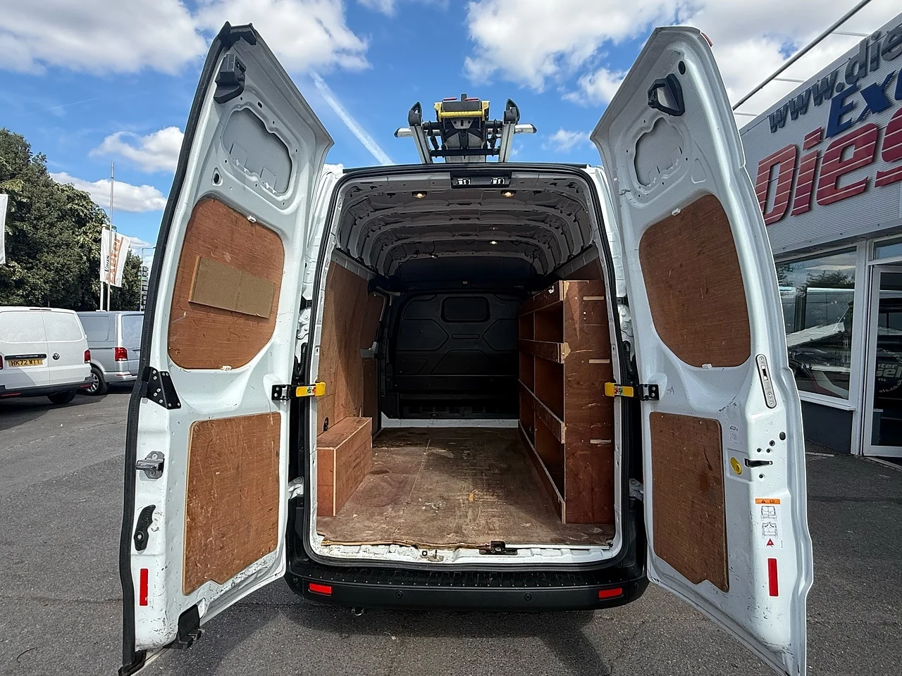 2021 Ford Transit Custom 300 EcoBlue Leader L2H2 - Thumbnail 15