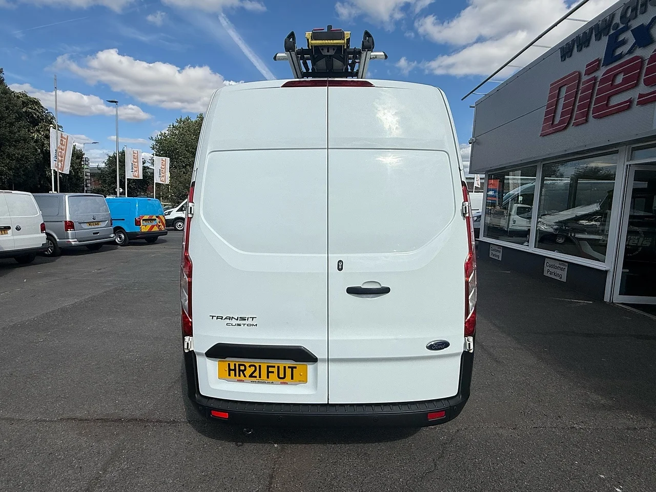 2021 Ford Transit Custom 300 EcoBlue Leader L2H2 - Thumbnail 17
