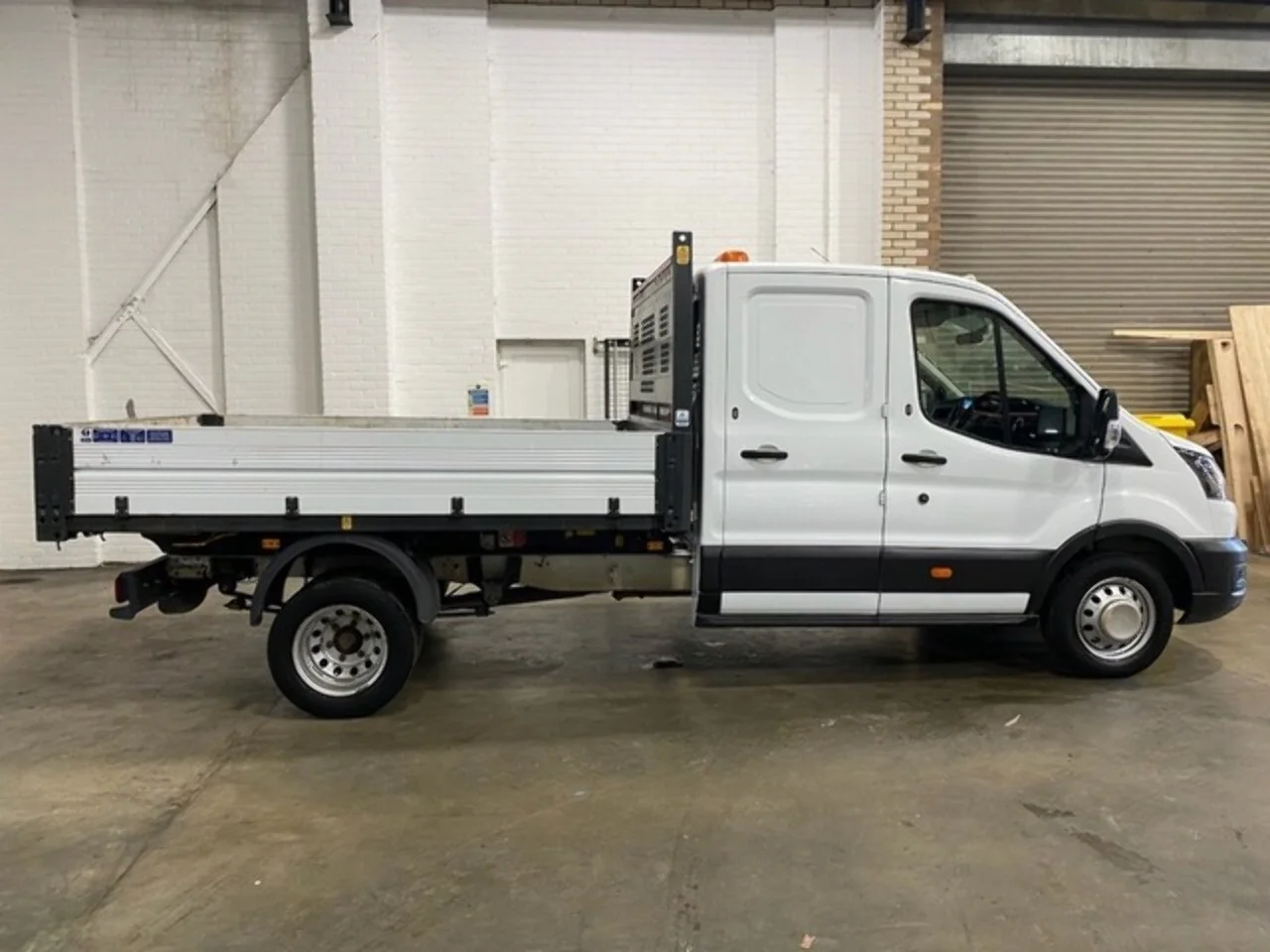 2021 Ford Transit 350 EcoBlue Leader Utility Cab 1 Way Tipper - Thumbnail 2