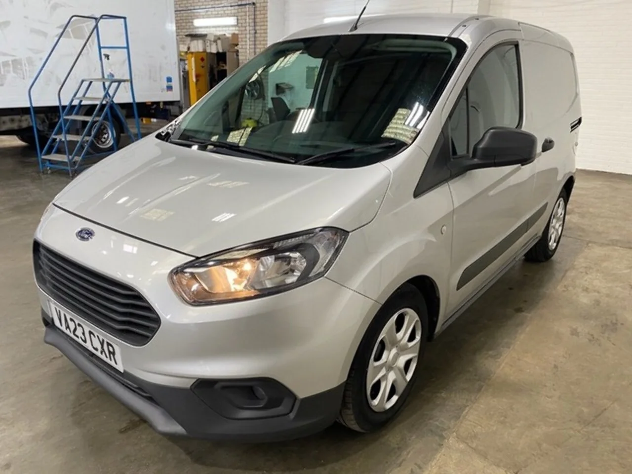 2023 Ford Transit Courier TDCi Trend